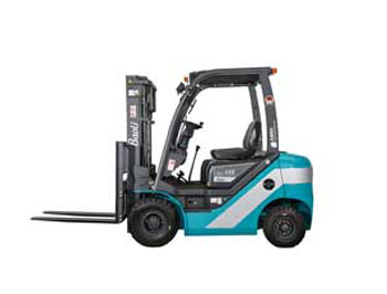 1.8噸 內(nèi)燃平衡重式叉車(chē)